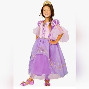 Disney Rapunzel dress size 5 or size 6 Costume for Kids Tangled